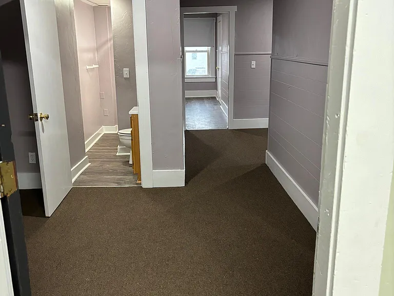 292 Bay St #3-R — Photo 11