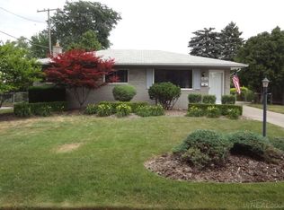 44248 Donley Dr, Sterling Heights, MI