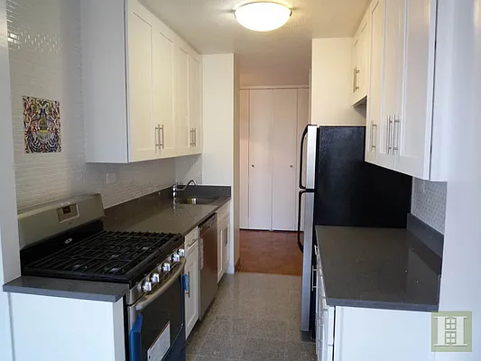 Rented by Halstead Real Estate | media 19