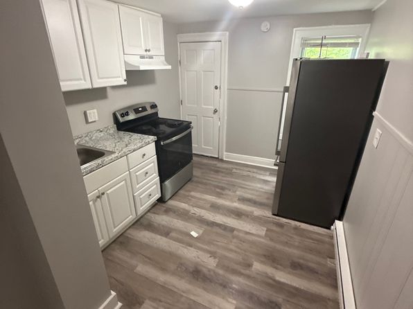 170 Livingston Ave #2