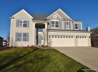 2829 Plante Rd, North Aurora, IL 60542