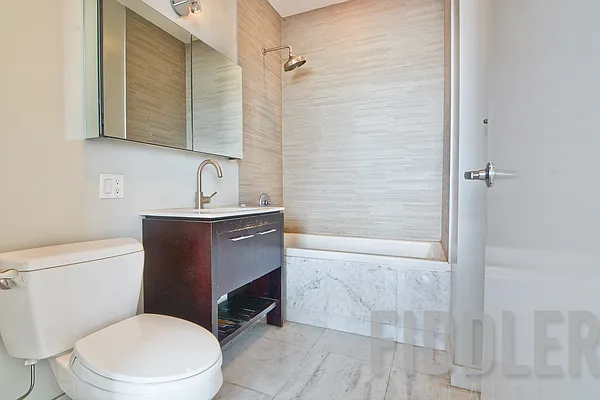 Rented by Fiddler Realty | media 36