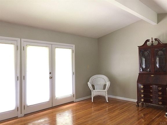 2nd image of 5555 San Gabriel Dr