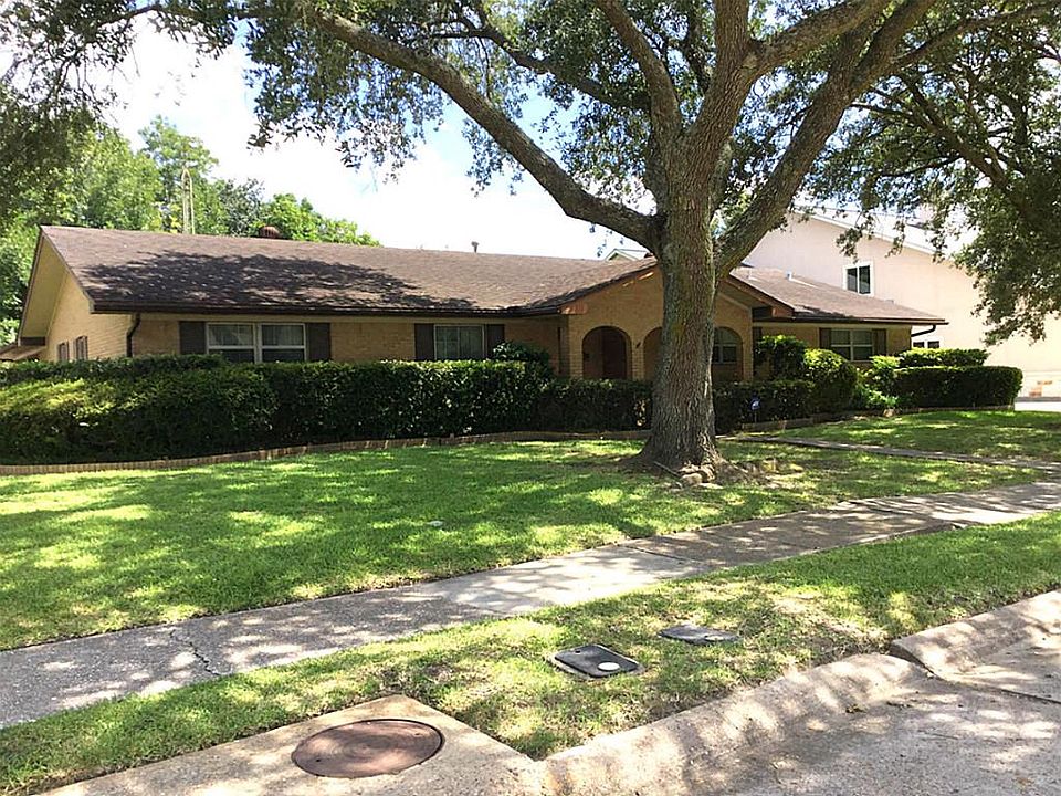 1st image of 2300 Mockingbird Ln