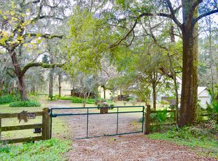 17416 Veterans Way, Micanopy, FL 32667