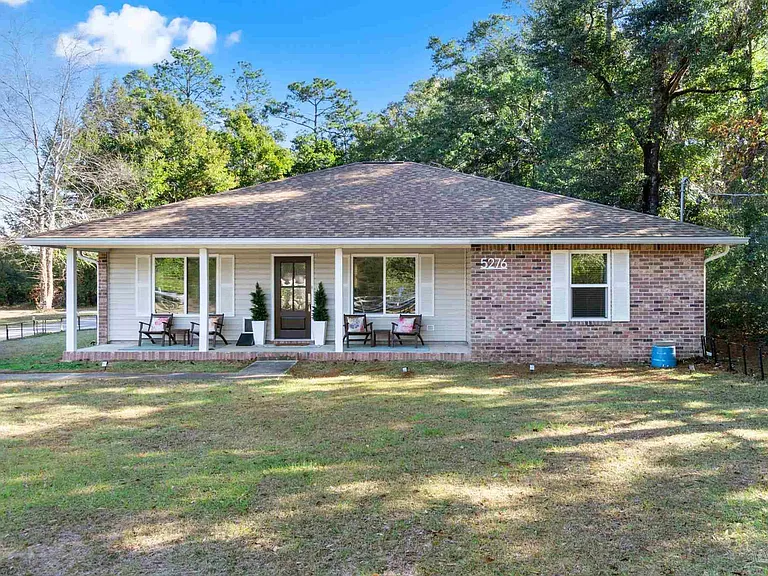 5276 Springdale Dr — Photo 1