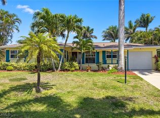2827 SE 18th Ave, Cape Coral, FL 33904