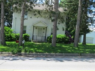 2879 Mercer Rd, New Castle, PA 16105