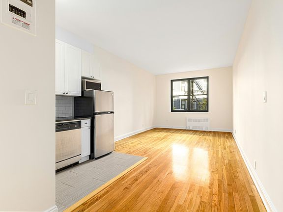 3rd image of 534 E 88th St APT 2C