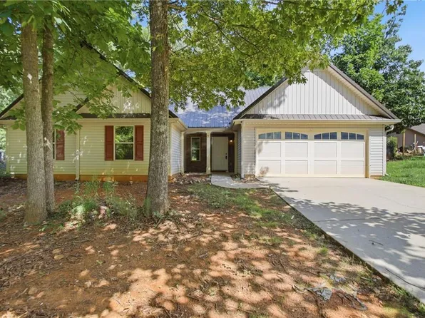 70 Baskin Rd, Temple, GA 30179