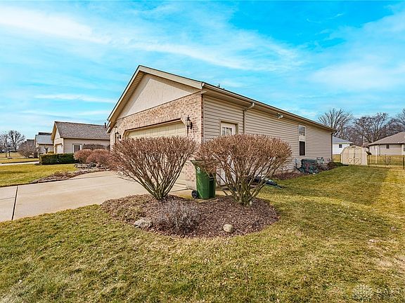 5th image of 526 W Hoewisher Rd