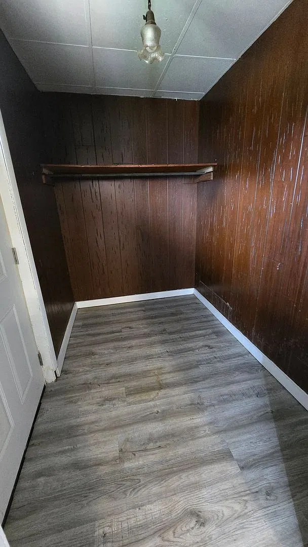 824 Main St — Photo 2