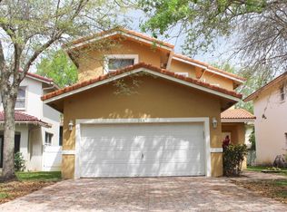 3587 Simms St, Hollywood, FL 33021