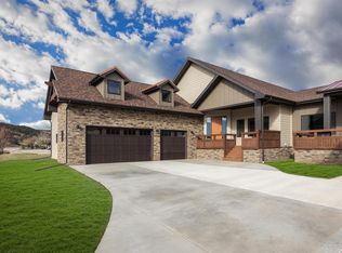 23800 Anna Ct, Rapid City, SD 57702