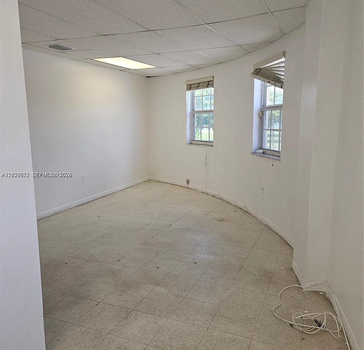 Orange Heights — Photo 1