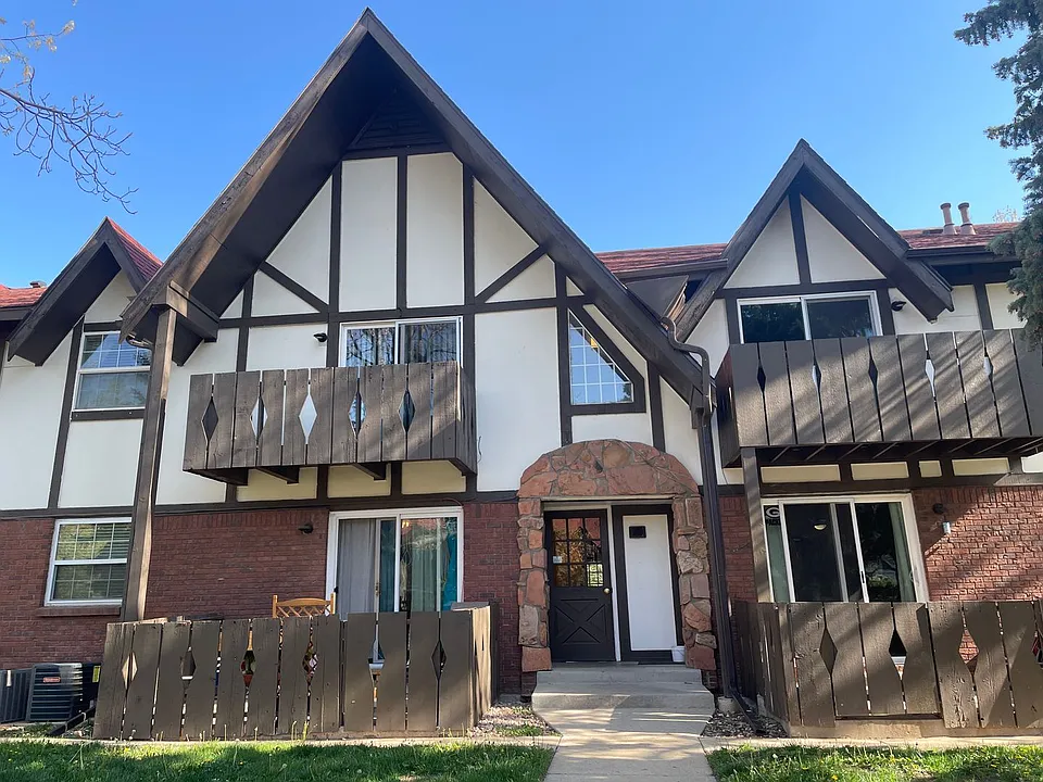 3250 Oneal Cir #B16