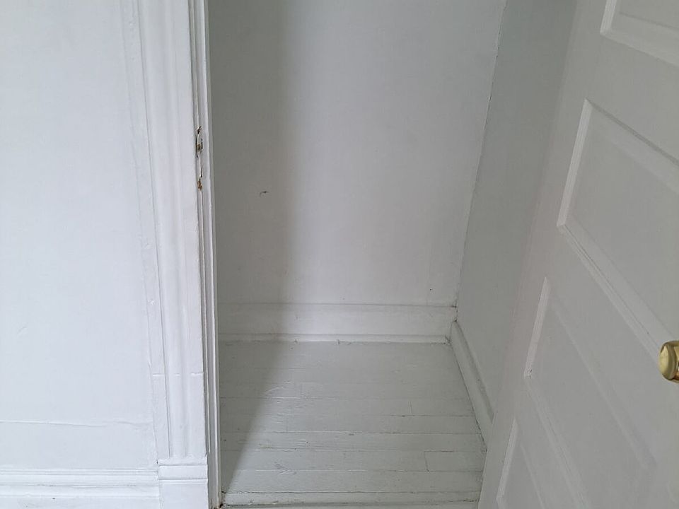 2nd image of 5717 Page Blvd Floor 2