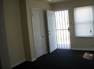 4404 Woodland Ave, Kansas City, MO 64110