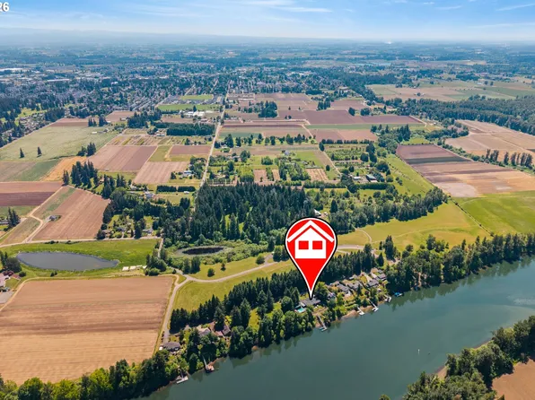 430 NW River Park Pl, Canby, OR 97013
