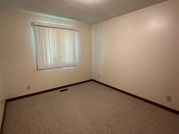 3rd image of 14315-14317 W Heather Ln