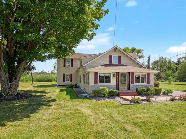 3302 Stiles Rd, Syracuse, NY 13209