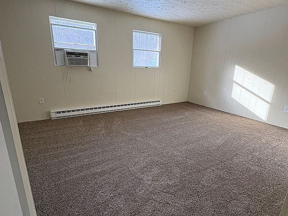 5th image of 183 Munch Dr APT 4