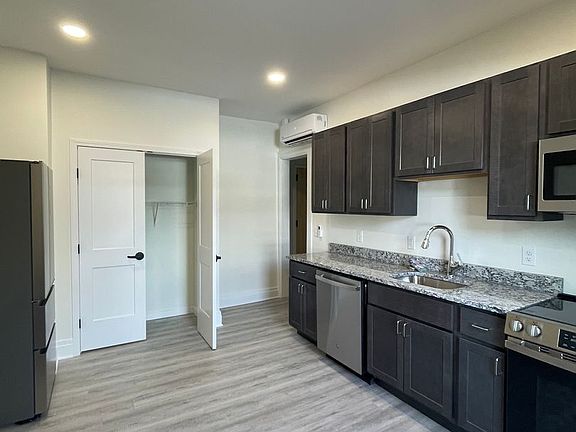 2nd image of 62-64 Genesee St #62-01