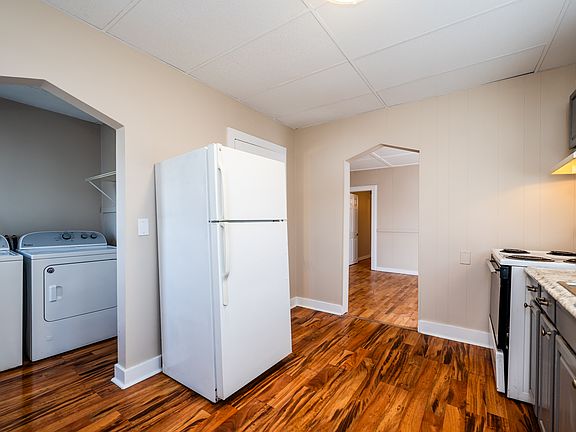 4th image of 519 Archer Ave APT 3
