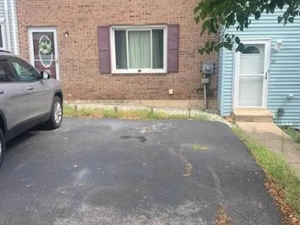 78 White Dogwood Dr, Etters, PA 17319