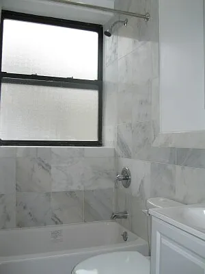 Rented by Tower Brokerage | media 28