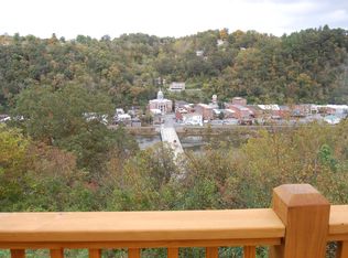 621 Baileys Branch Rd, Marshall, NC 28753