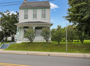 144 W Main St, Fleetwood, PA 19522