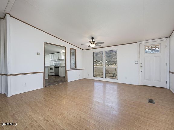 4th image of 4735 Blair Canyon Dr