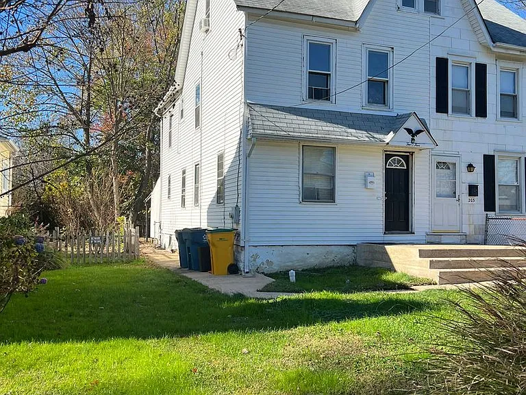 205 Western Ave — Photo 2
