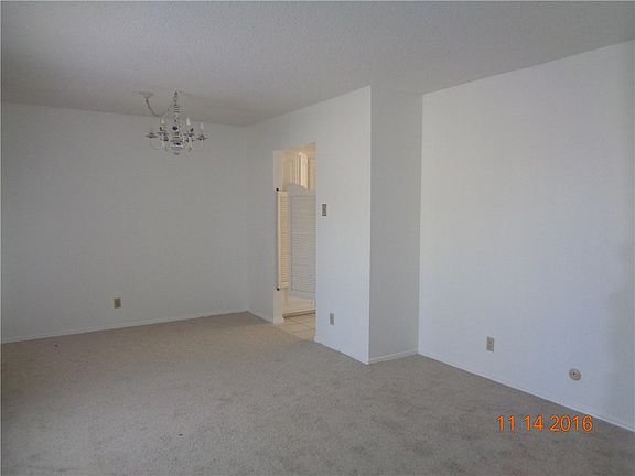 3rd image of 2900 Escarpa Dr