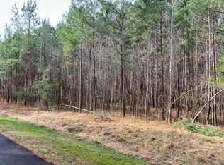 50 Indian Pointe Dr, Kilmarnock, VA 22482