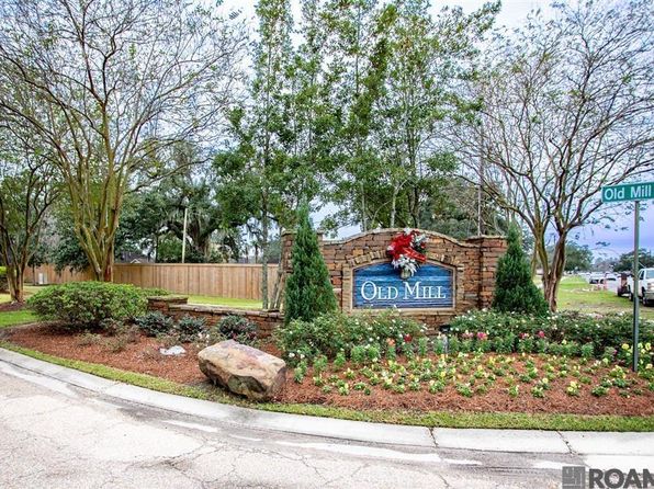 12437 Old Millstone Dr, Geismar, LA 70734