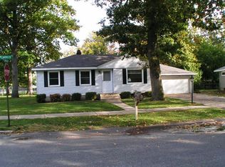 4430 Carrick Ave SE, Kentwood, MI 49508