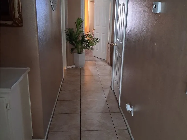 15550 Jacara Ln — Photo 5