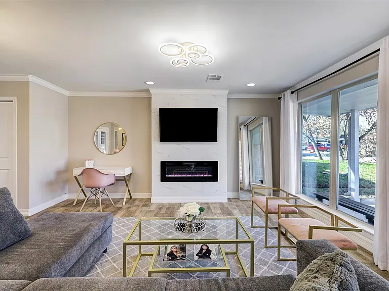 9007 Beverlyhill St — Photo 2