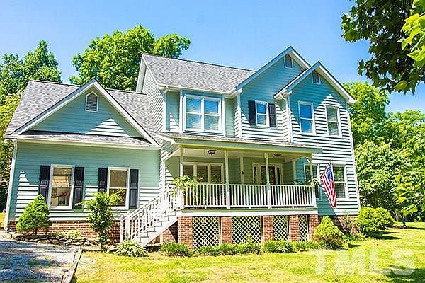 1st image of 2305 Old Oak Pl