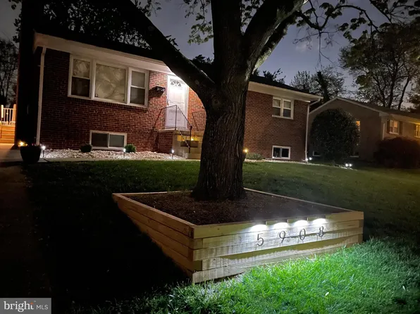 5908 Ridge View Dr, Alexandria, VA 22310
