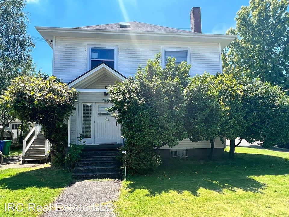 1st image of 1910 NE Weidler St #3B