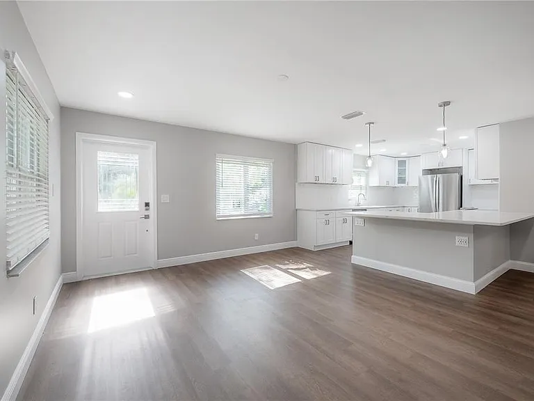 6901 S Fitzgerald St — Photo 28
