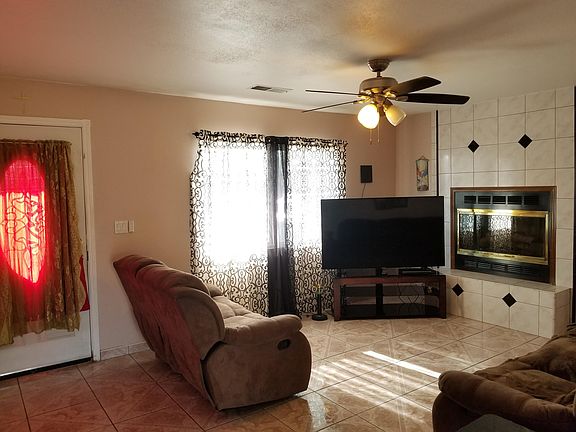 3rd image of 4302 W Cherry Ave