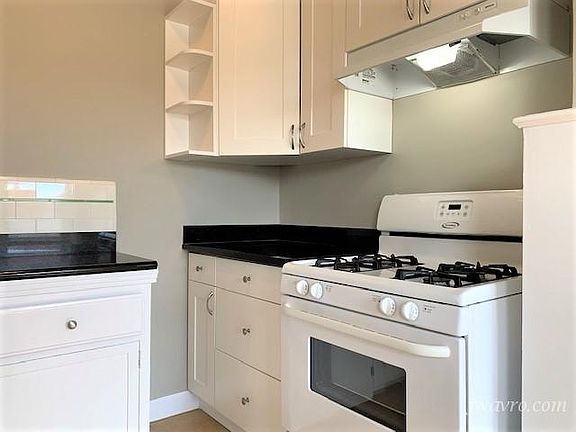 5th image of 1745 Beach St APT 14