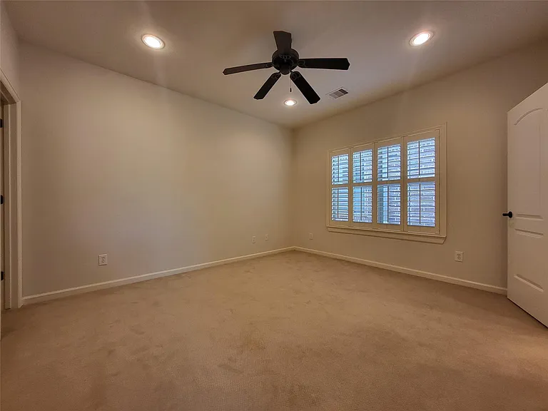 8811 Van Allen Dr — Photo 25