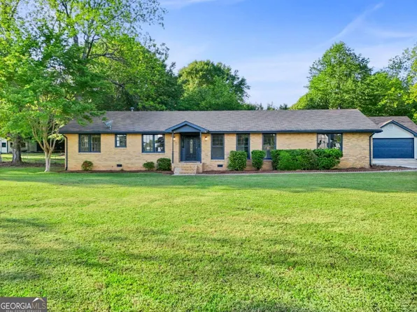 115 Linda Way, Fayetteville, GA 30215