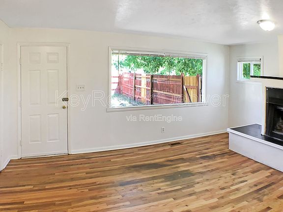 3rd image of 1995 Ingalls St #1