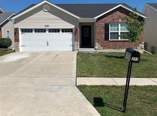 333 Stone Village Dr, Wentzville, MO 63385